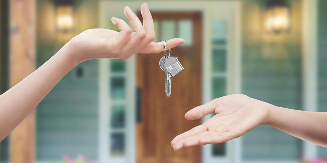 alquiler vivienda destacada llaves en mano de una casa