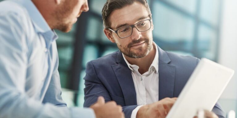 tipo de empresa adecuada destacada