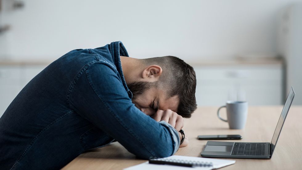 despido por salir a la hora